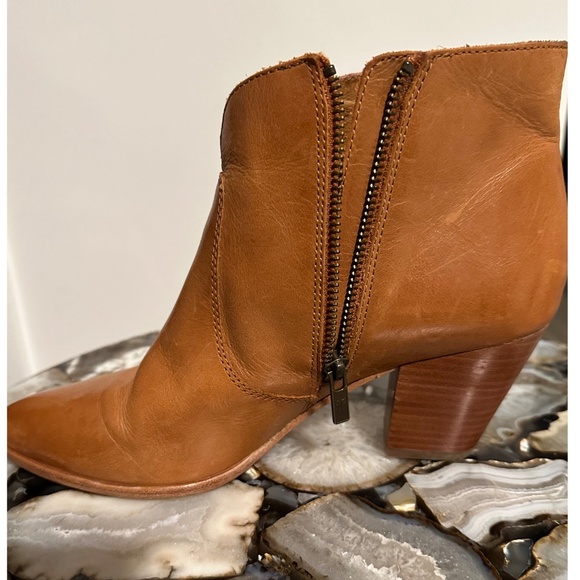 FRYE ANKLE BOOTS - Picture 5 of 14